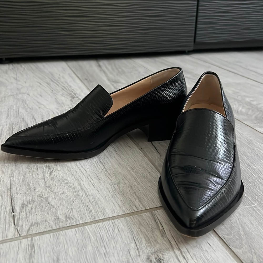 Club Monaco Alexia Loafer - heeled pointed loafer